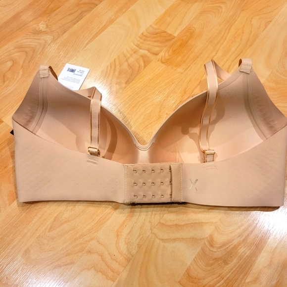 Knix Wingwoman Contour Wireless Bra Color Sand Size 5 New - Picture 11 of 14